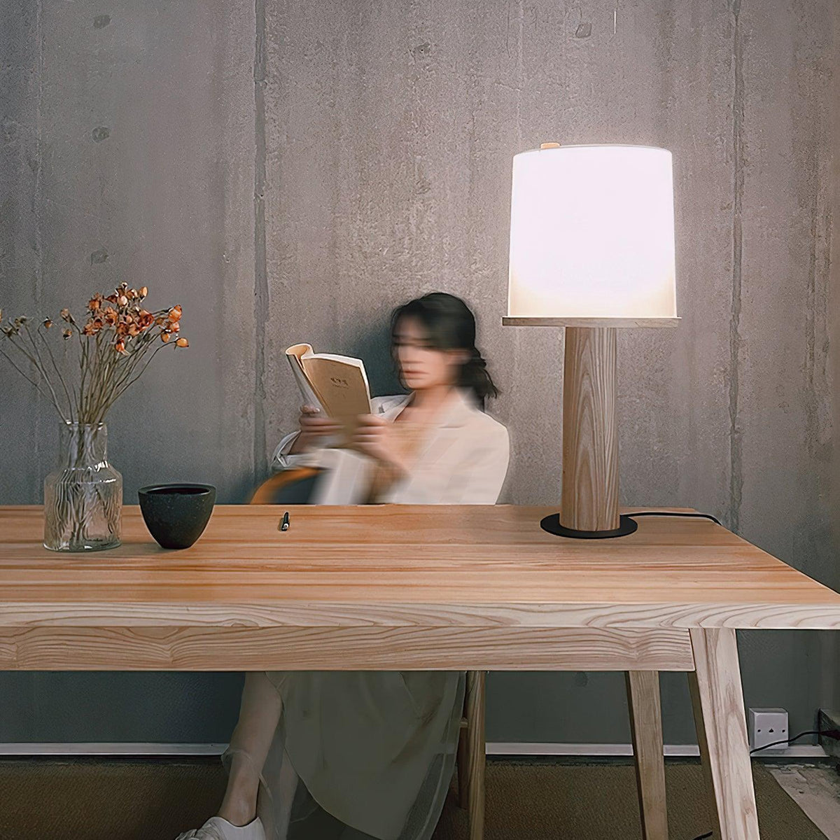 Light And Shadow Bottle Table Lamp