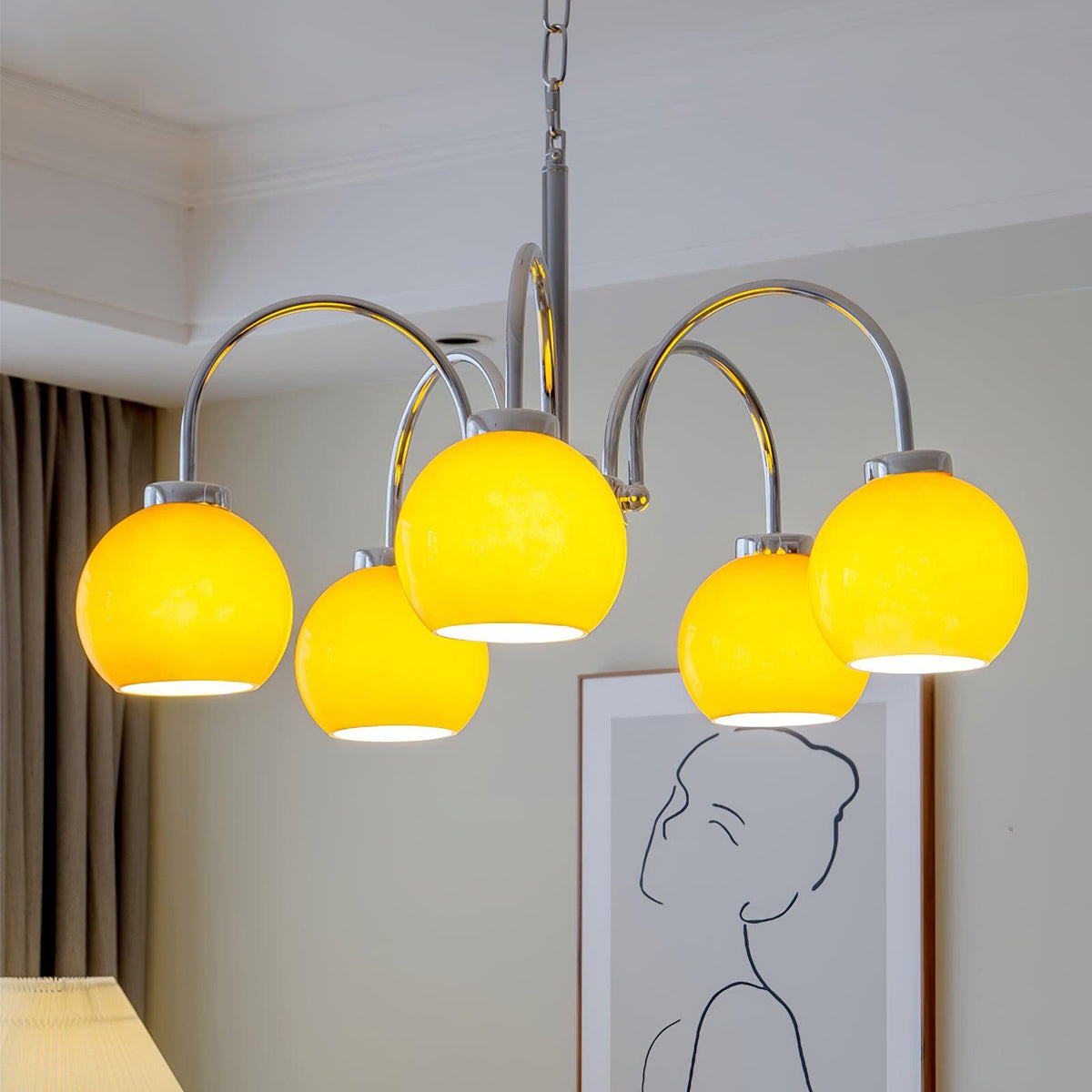 Loa Chandelier