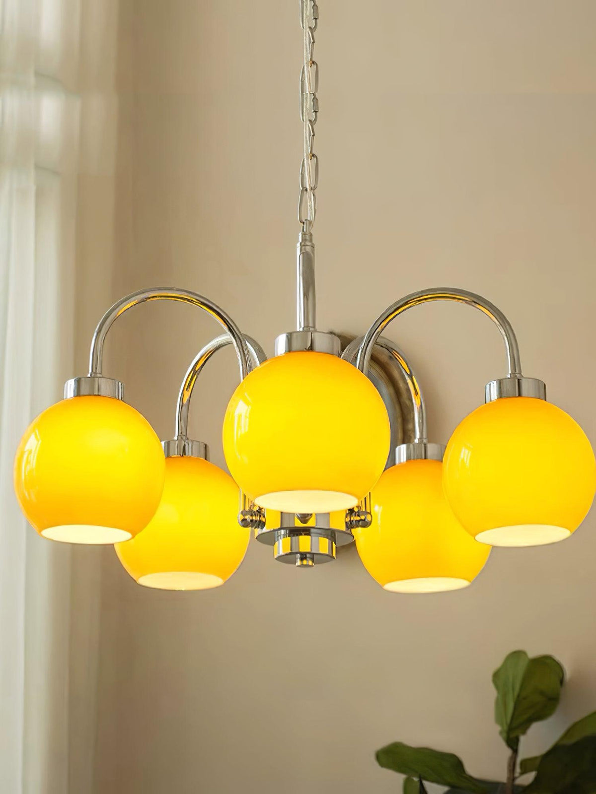 Loa Chandelier