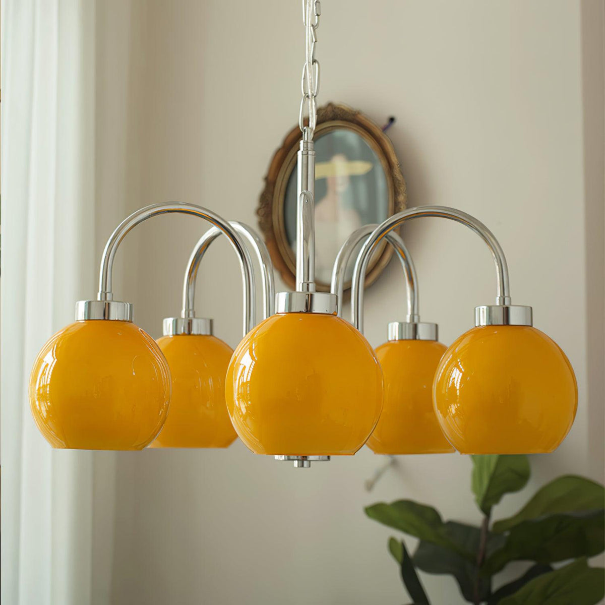 Loa Chandelier