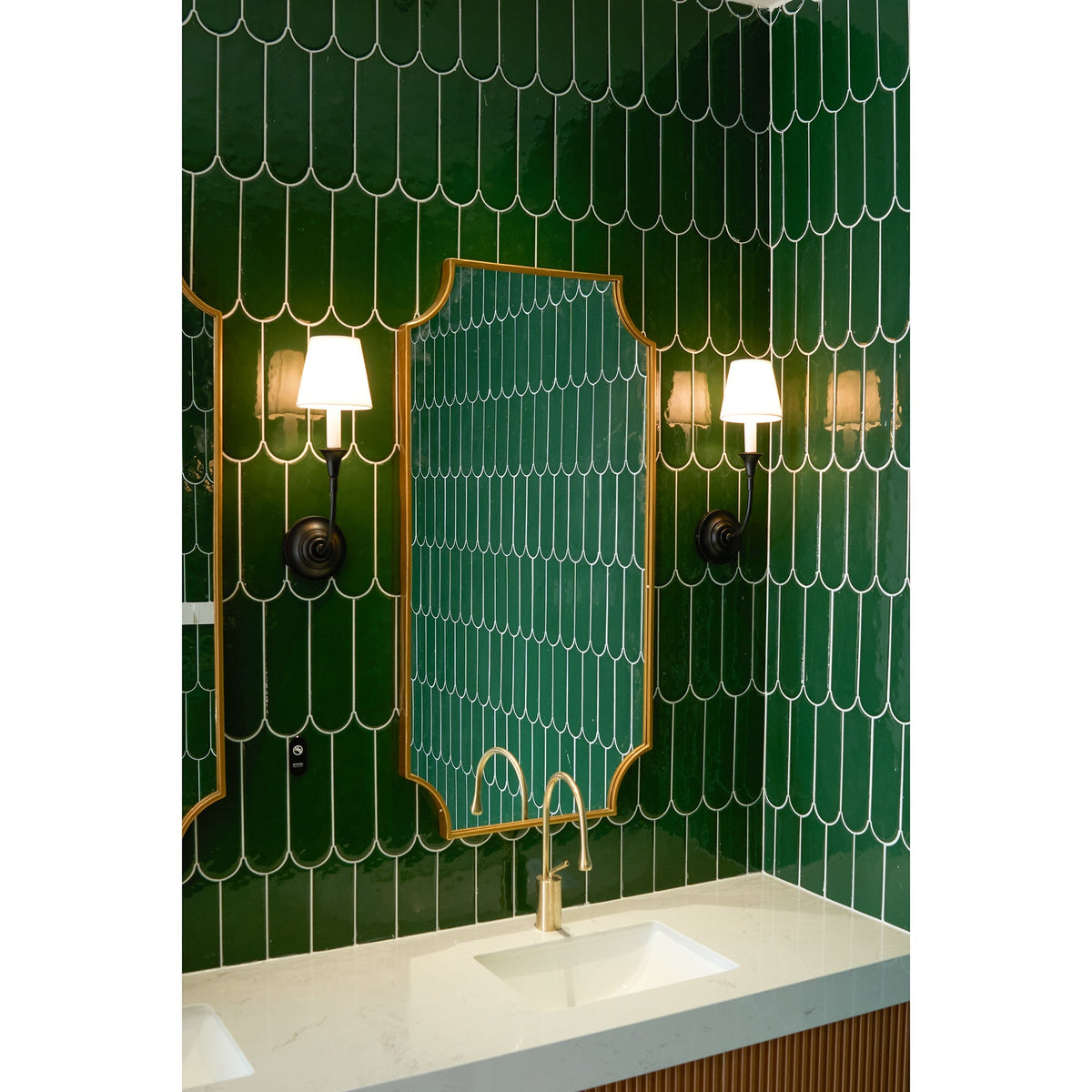 Luella Wall Lamp