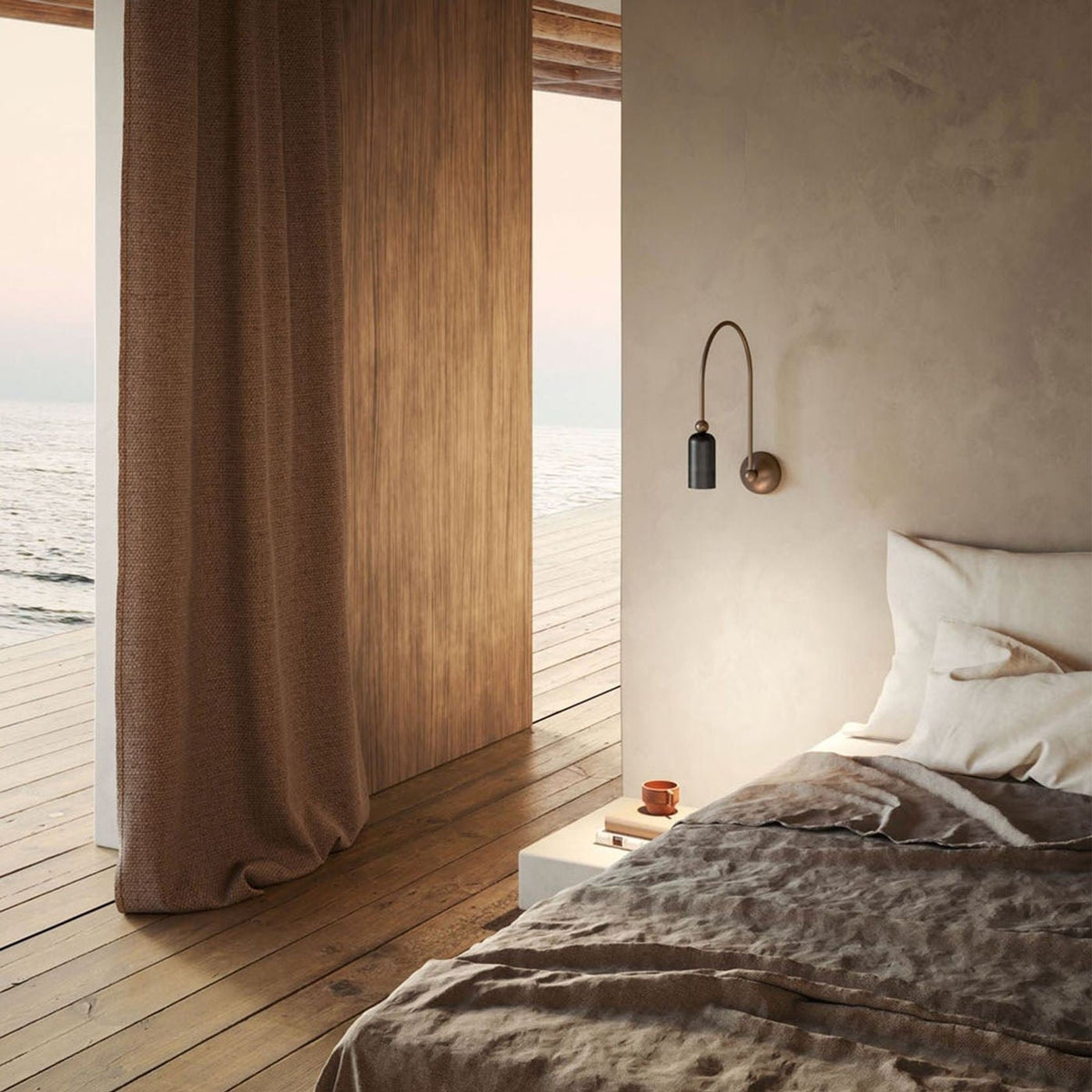 adame Wall Lamp