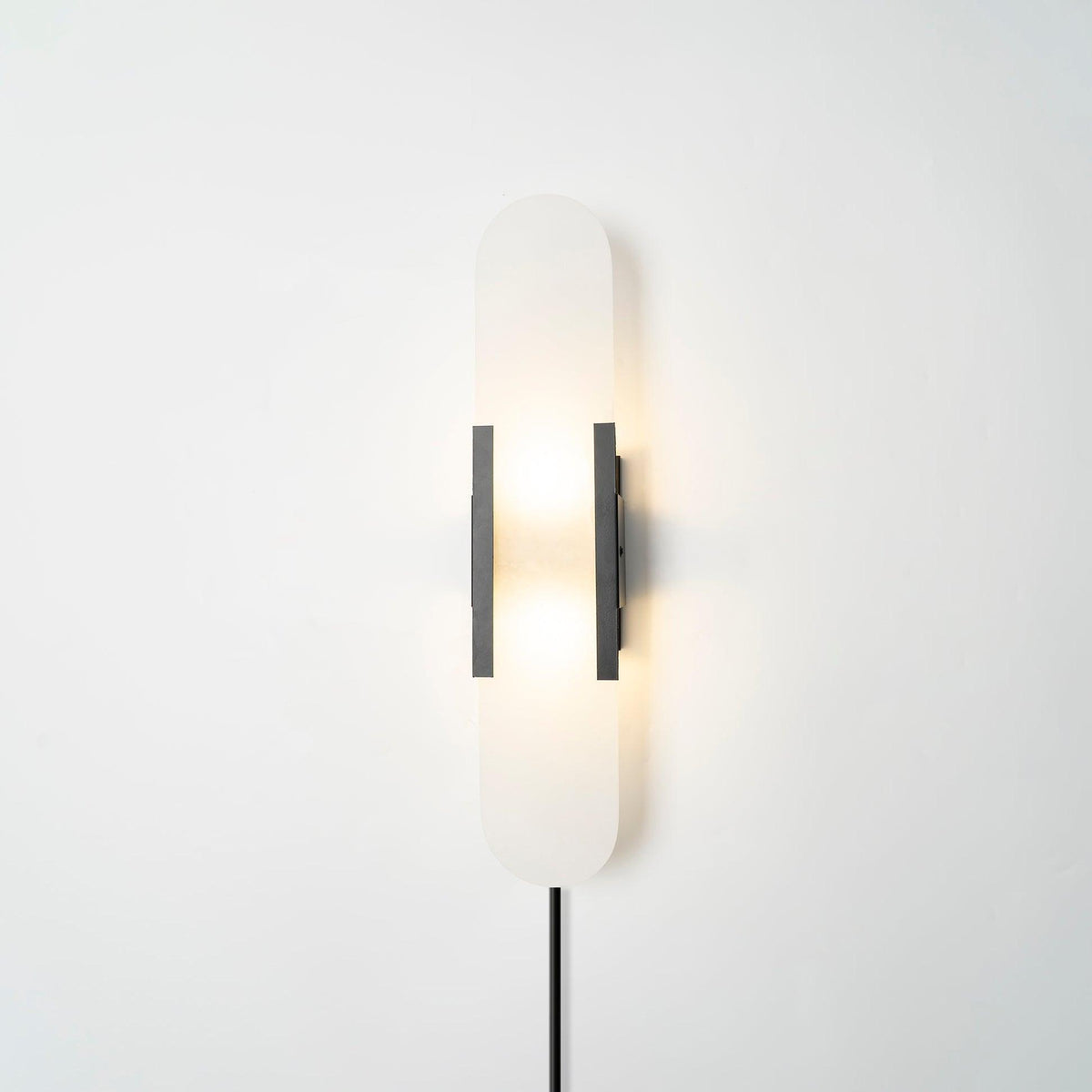 Melange Elongated Alabaster Plug-in Wall Lamp