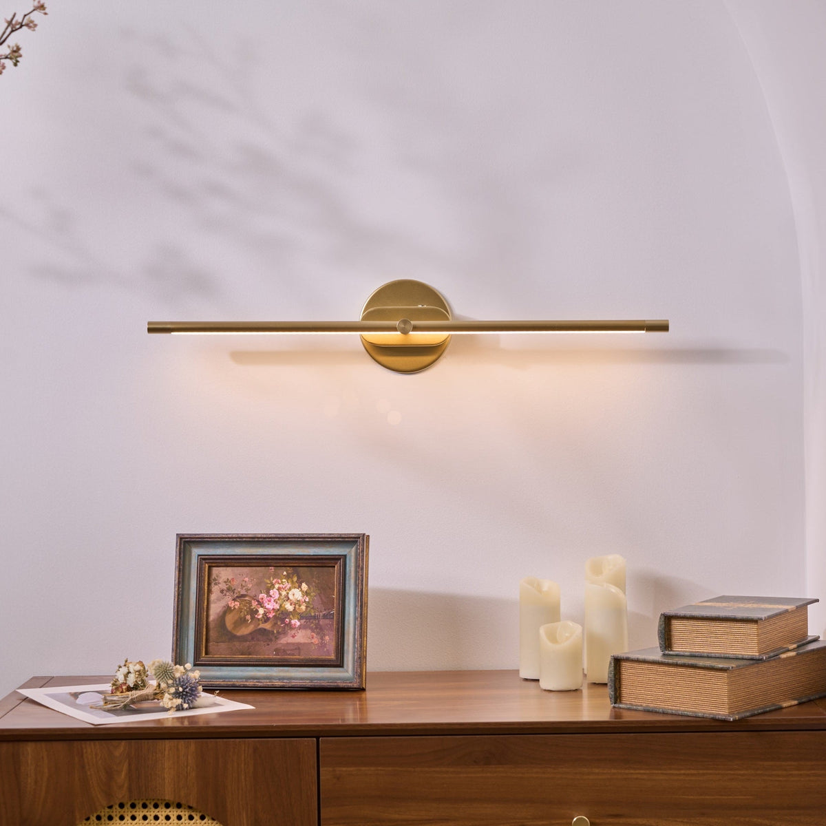 Minimalist Linear Rechargeable Wall Lamp