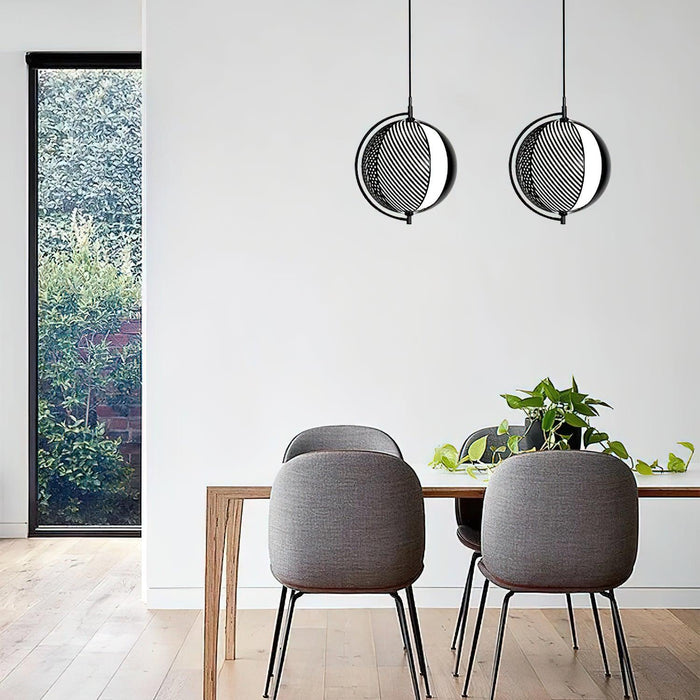 Mondo Pendant Light