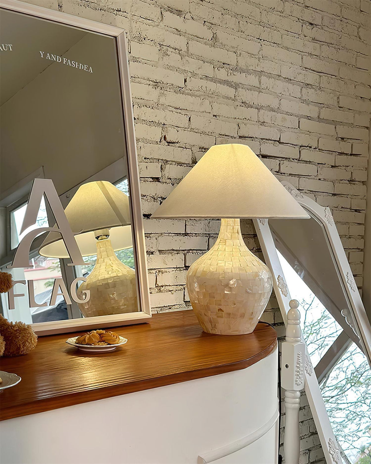 Mosaic Table Lamp 16.5"