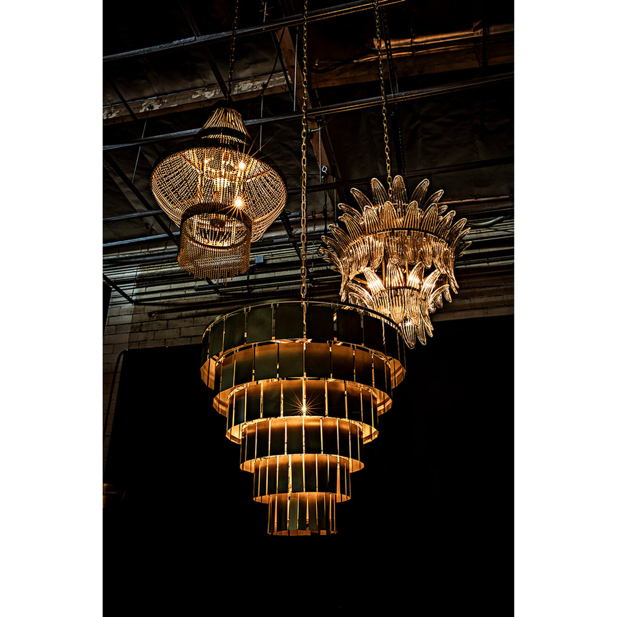Noir King Chandelier