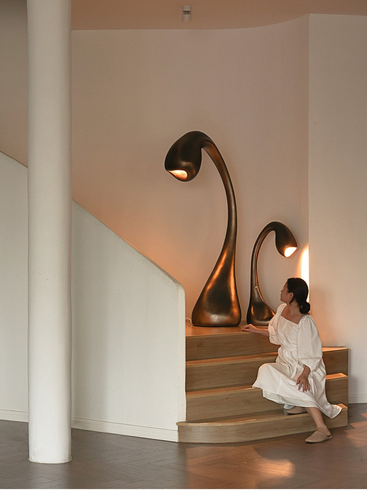 Noor Grande Sculptural Floor Lamp