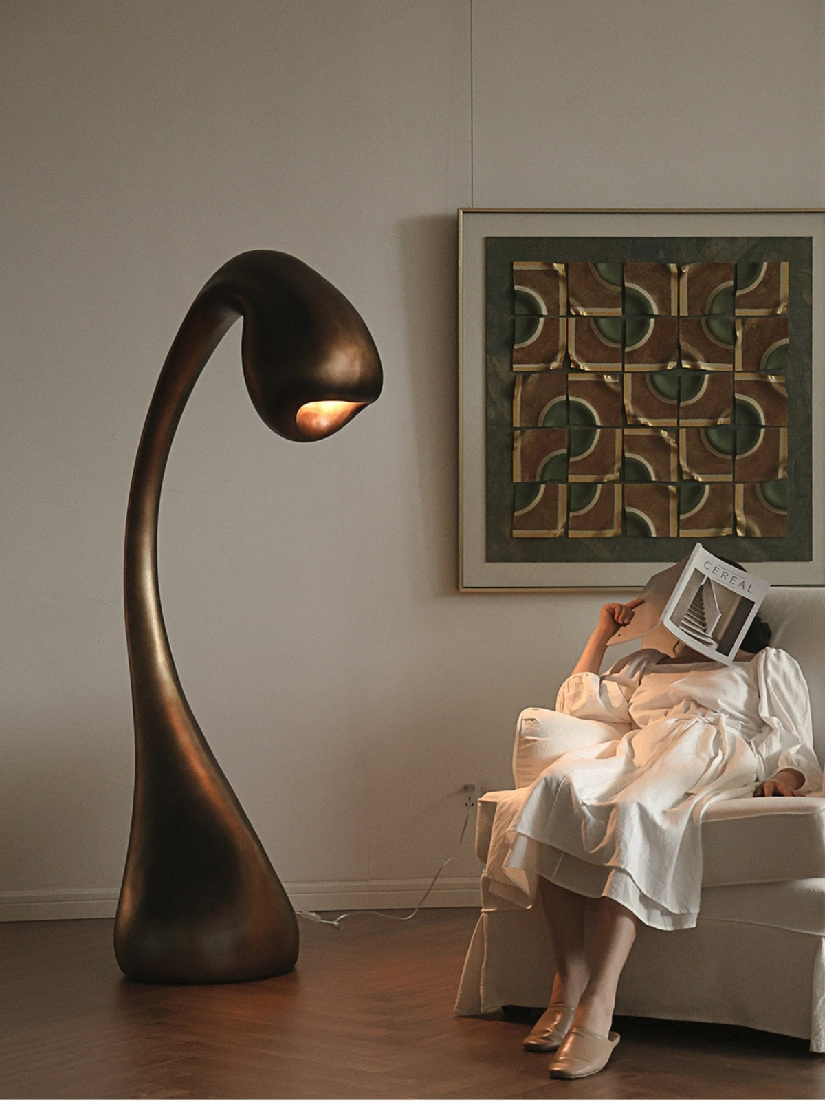Noor Grande Sculptural Floor Lamp