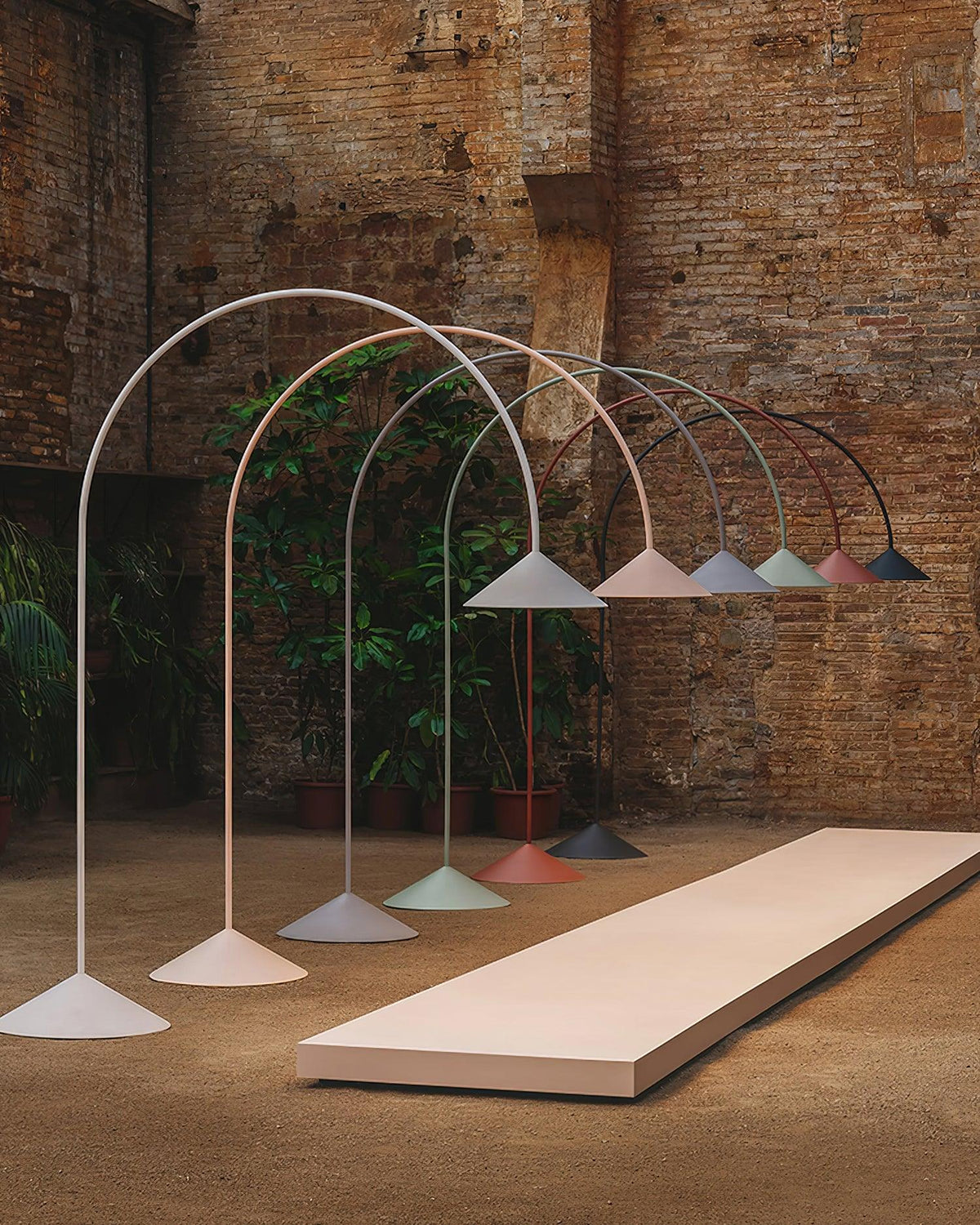 OUT Floor Lamp 83.1"