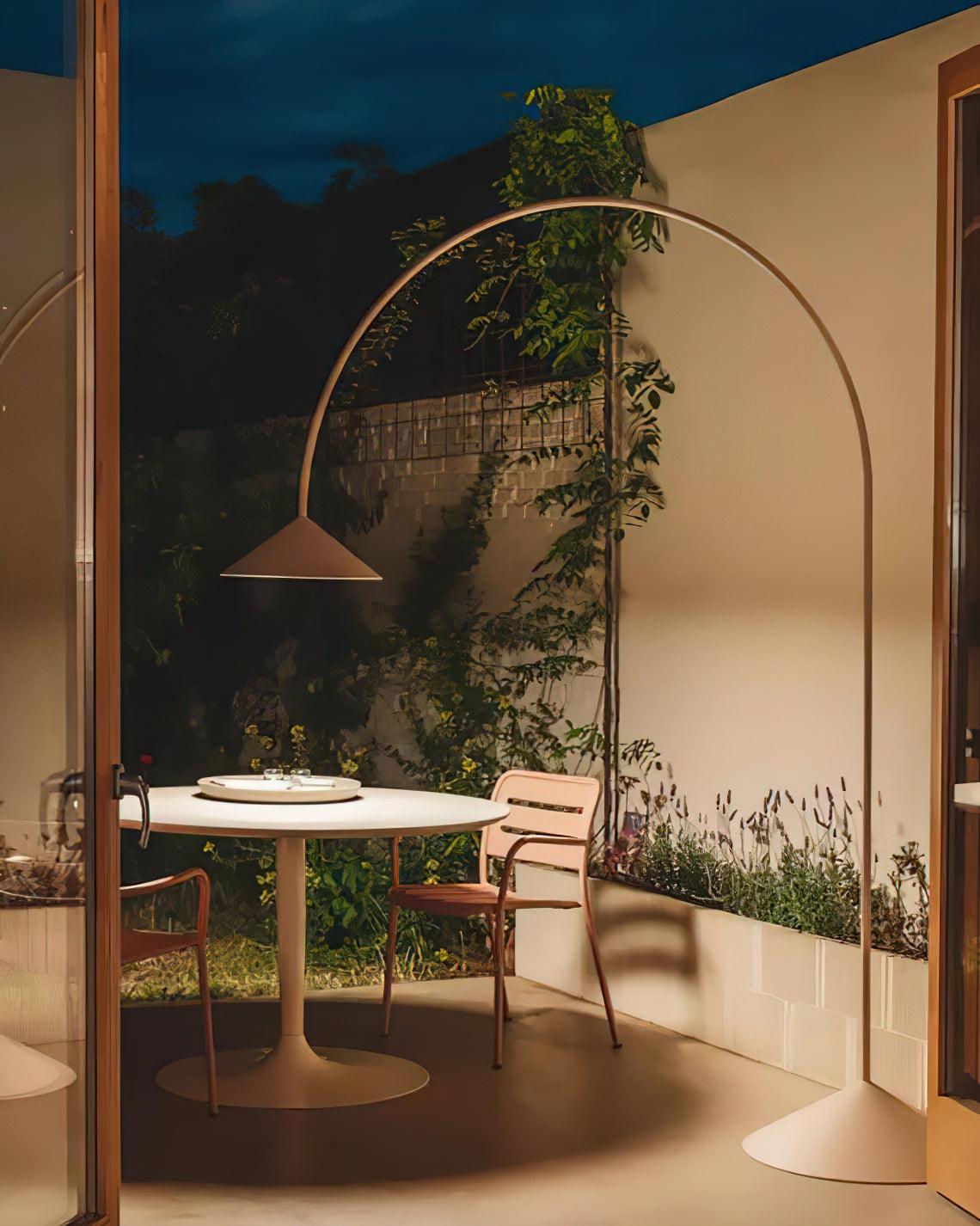OUT Floor Lamp 83.1"