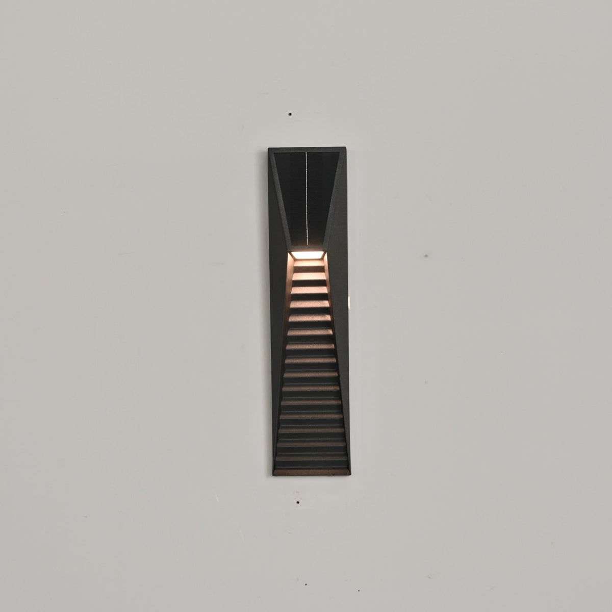 Obsidian Path Solar Outdoor Wall Light