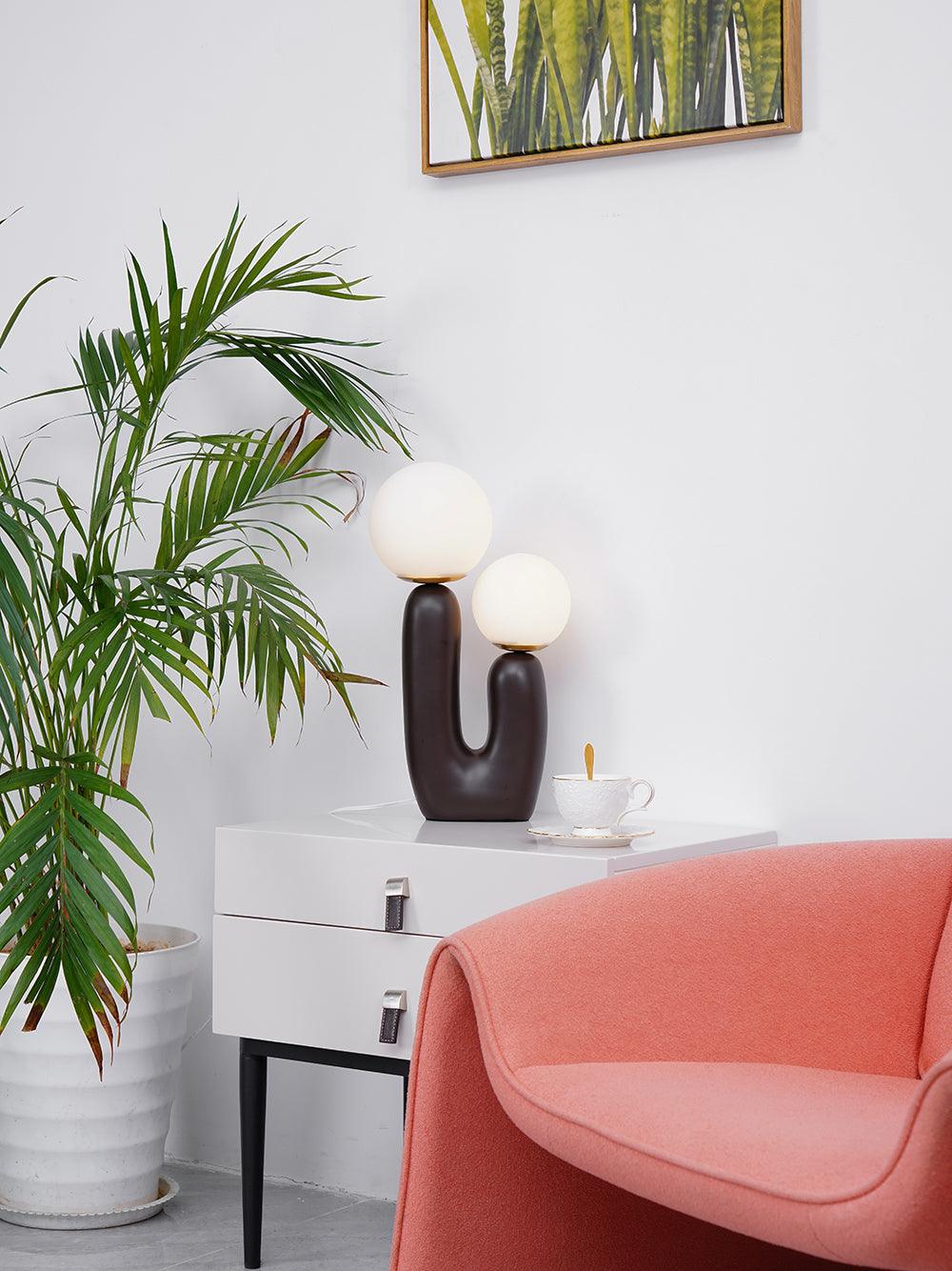 Oo Smooth Table Lamp 10.2"