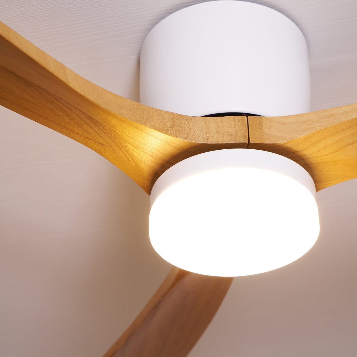Nordic Wooden 42"/48"/52" Ceiling Fan Light