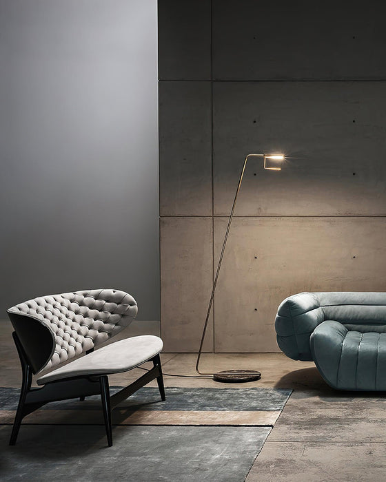 Orion Floor Lamp 18.9"
