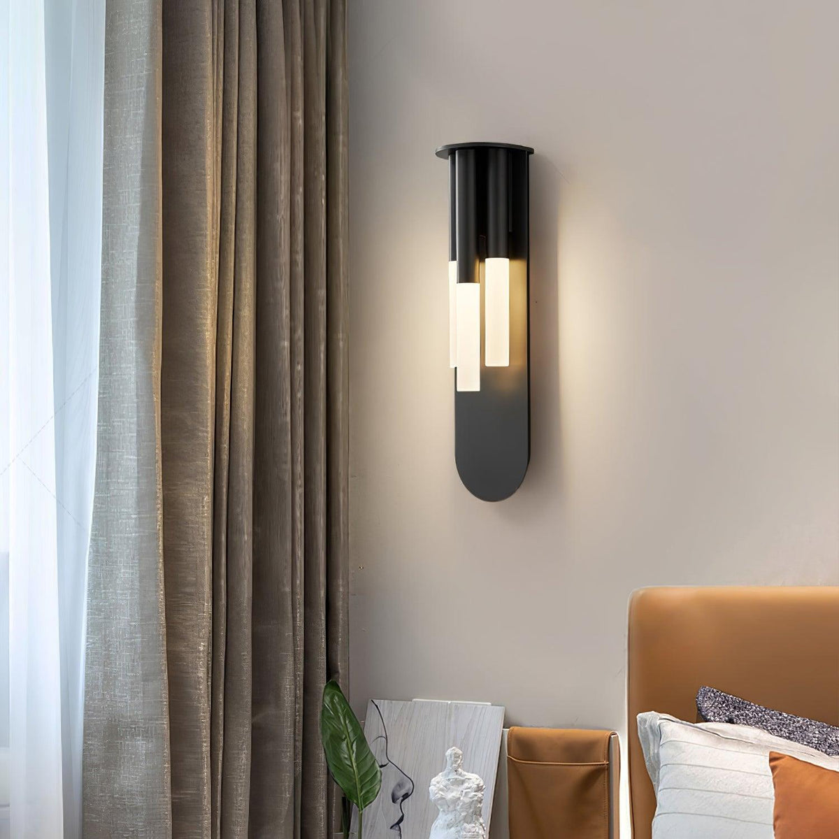 Rousseau Wall Lamp 4.7"