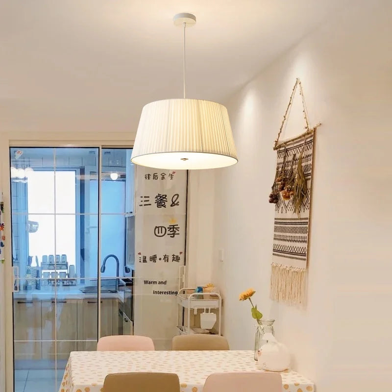 Modern Minimalist E27 LED Pendant Chandelier for Dining Room and Bar