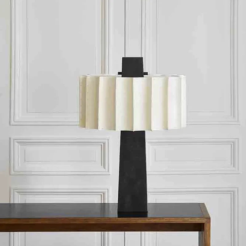 Minimalist Scandinavian Bedside Lamp Black Vertical Table Light