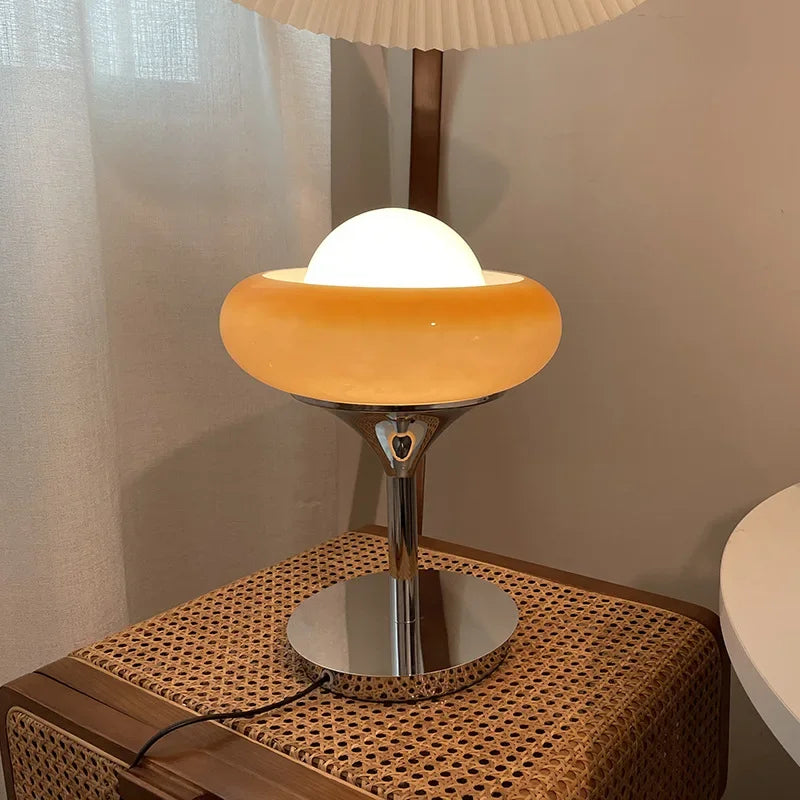 Modern Egg Tart Desk Lamp