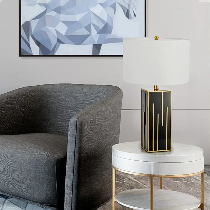 Luxury Gold Metal LED Desk Lamp for Hotel Bedroom & Study