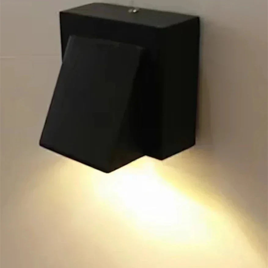 Outdoor Aluminium 5W LED Wall Lamp Sconce for Balcony Garden Decoration