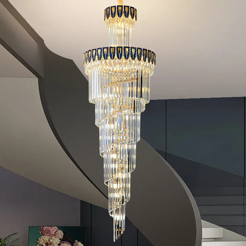 Crystal Chandelier: Elegant Villa Living Room Lighting