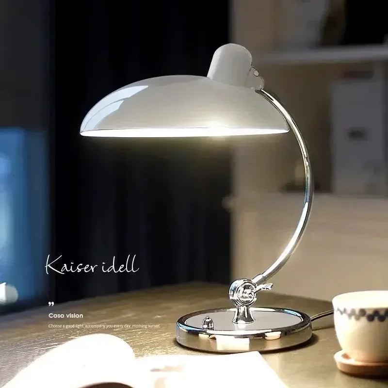 Bauhaus Vintage Desk Lamp - Adjustable & High Quality Craftsmanship