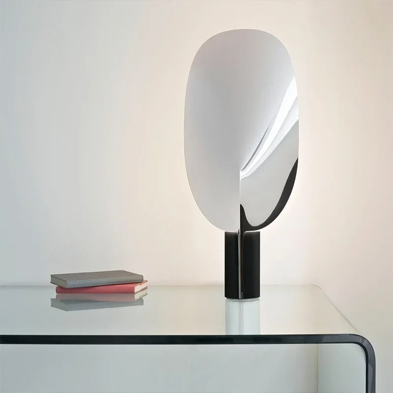 Minimalist Metal Office Lamp for Eye Protection Study Bedside Table Desk Night Light