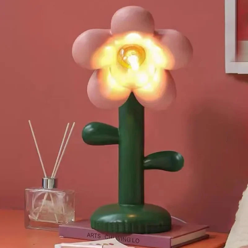 Flower Desk Lamp: Office Bedroom Wedding Gift Living Room Decor Kids Room Bedside Table