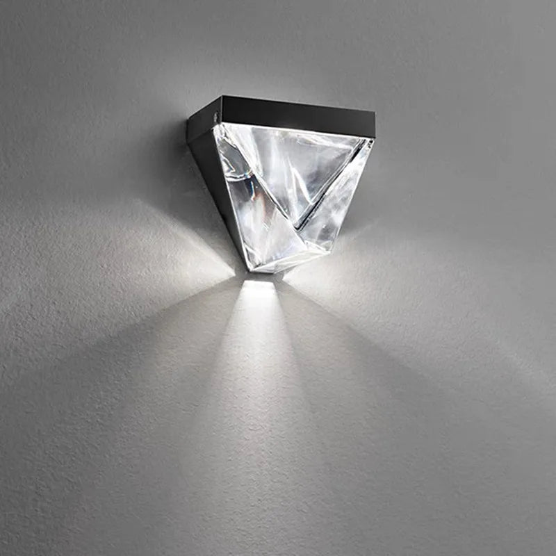 Crystal LED Wall Sconce: Elegant Chrome/Gold Bedside Lamp for Home/Hotel Interiors