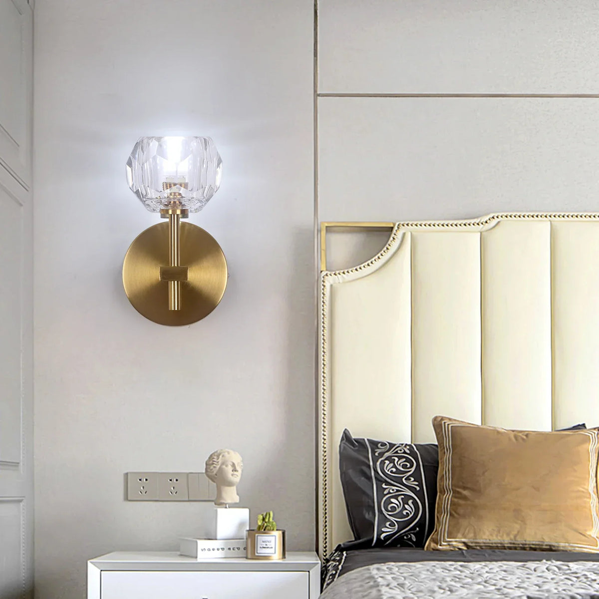 Crystal Pendant Light with Adjustable Height for Kitchen Island BedRoom Aisle Decor