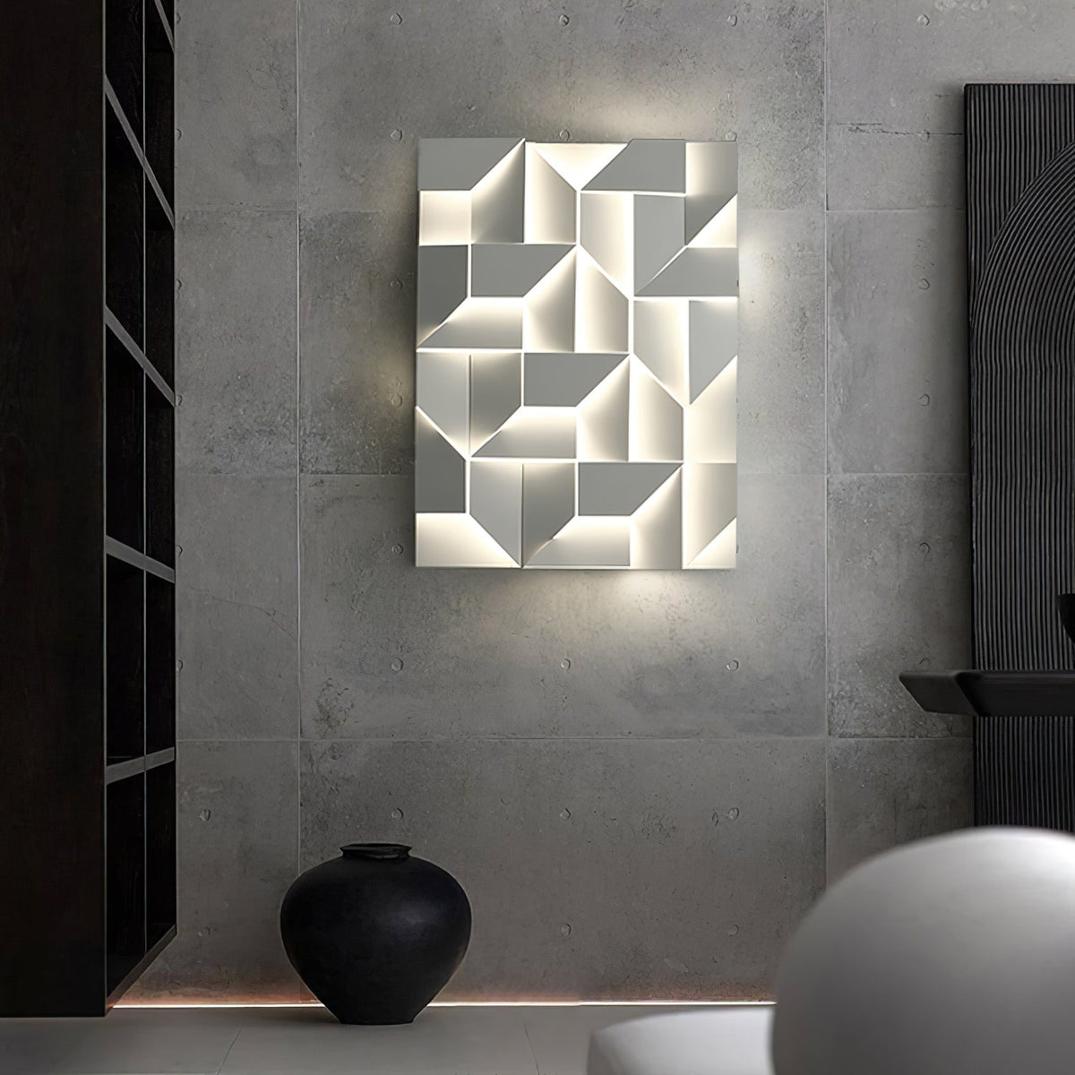 Shadows Grand Plug-in Sconce