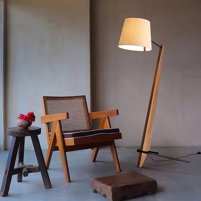 Silva Giant Floor Lamp 15.7"