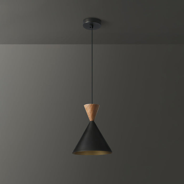 Summit Pendant Light