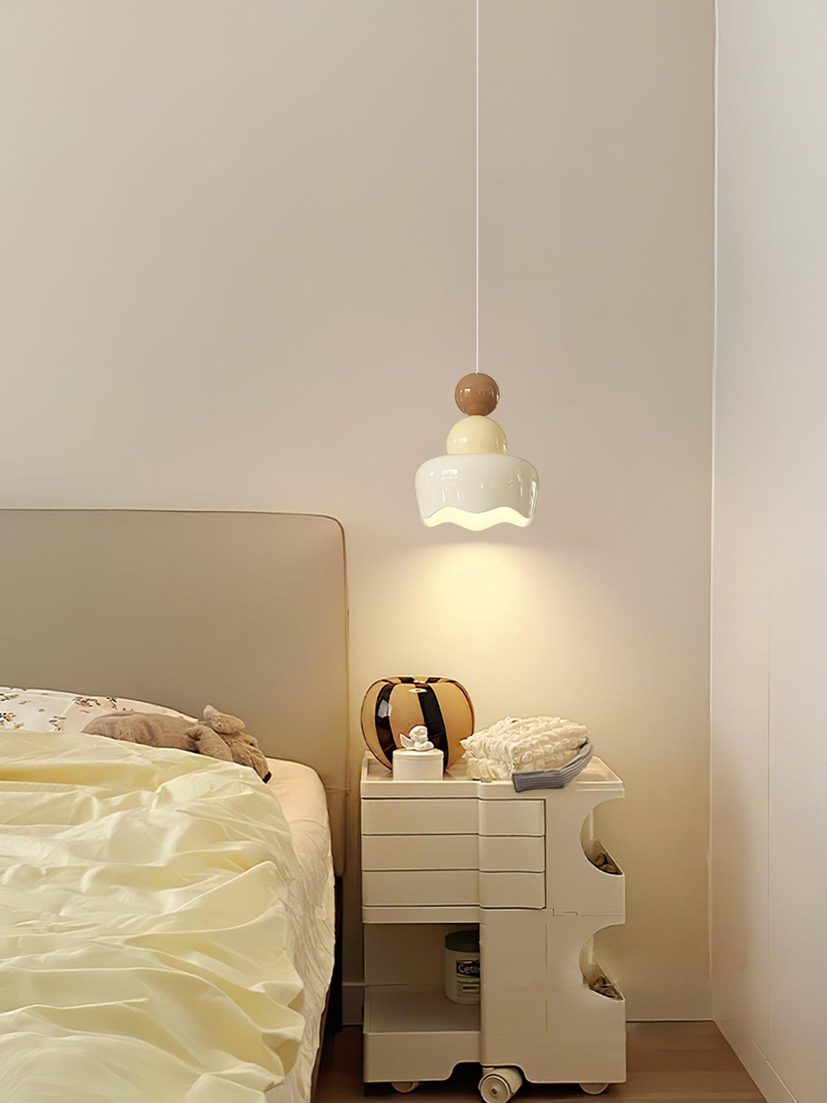 Sunny Rain Doll Pendant Lamp