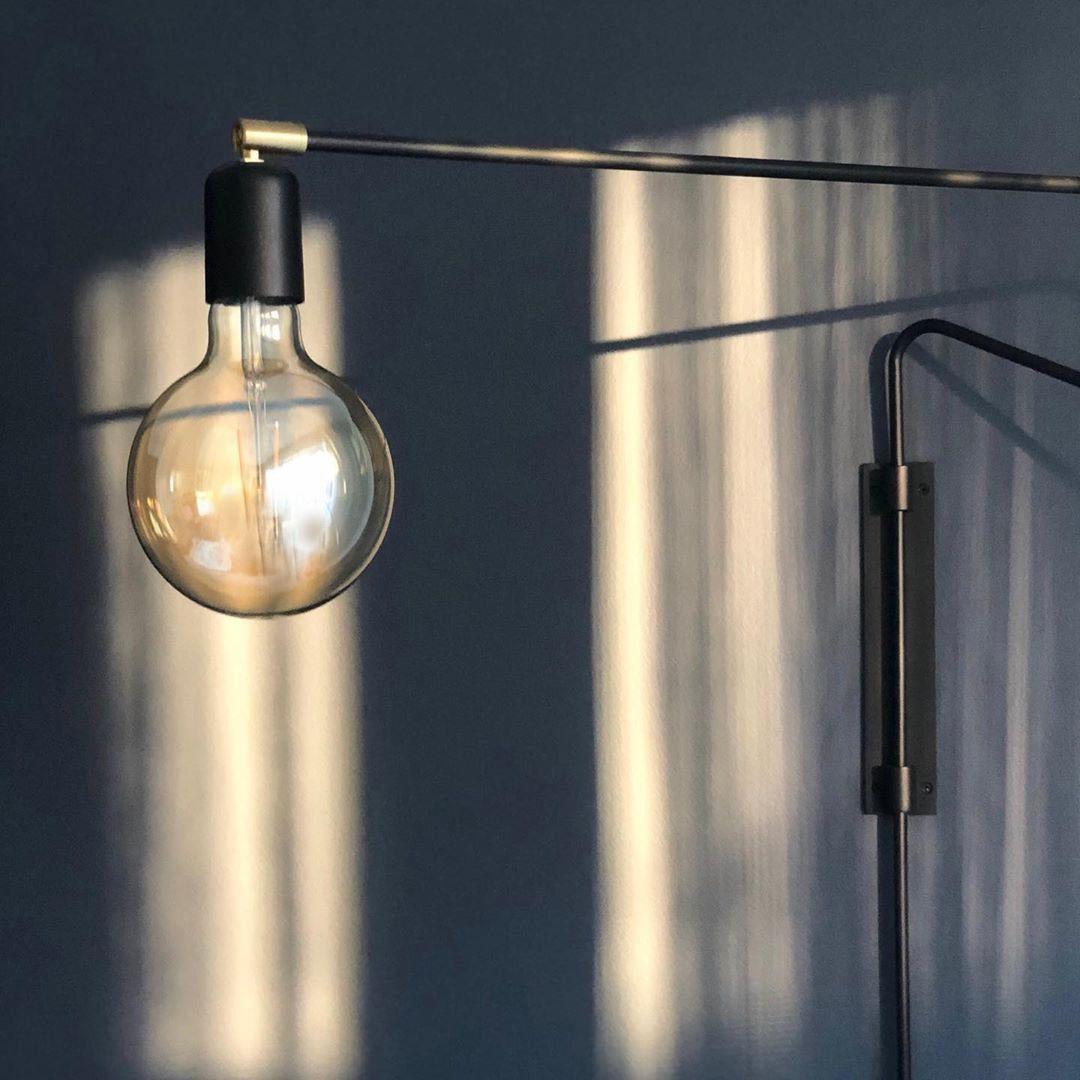 Swing Wall Lamp 27.6"
