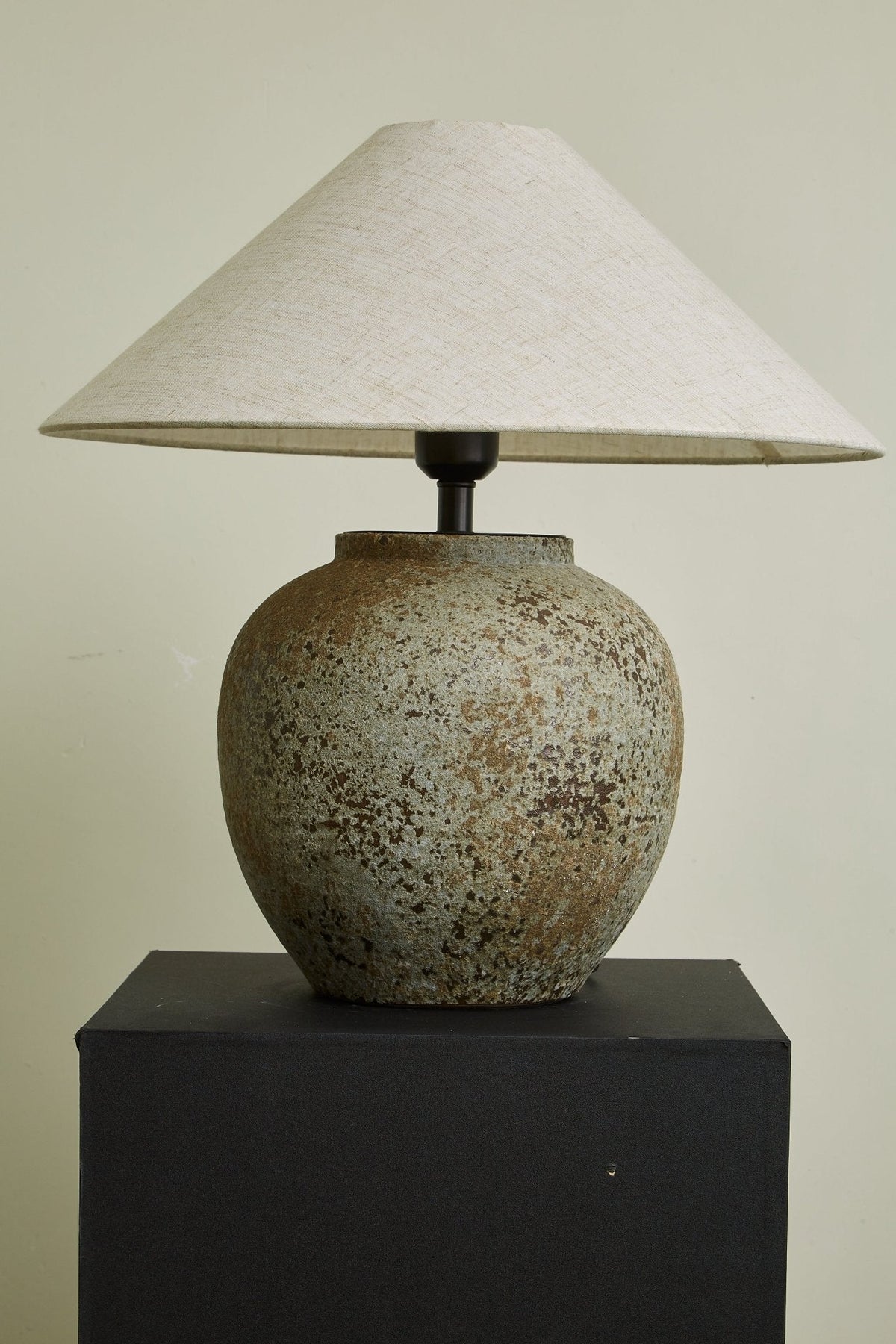 Terra Vessel Table Lamp