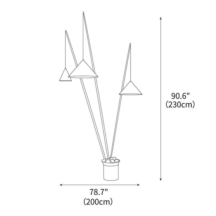 The Noir Arc Floor Lamp