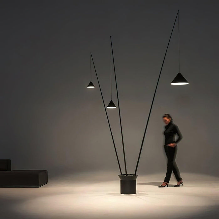 The Noir Arc Floor Lamp