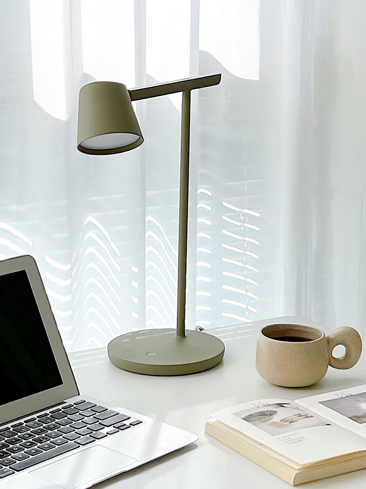Tip Table Lamp 11.6"