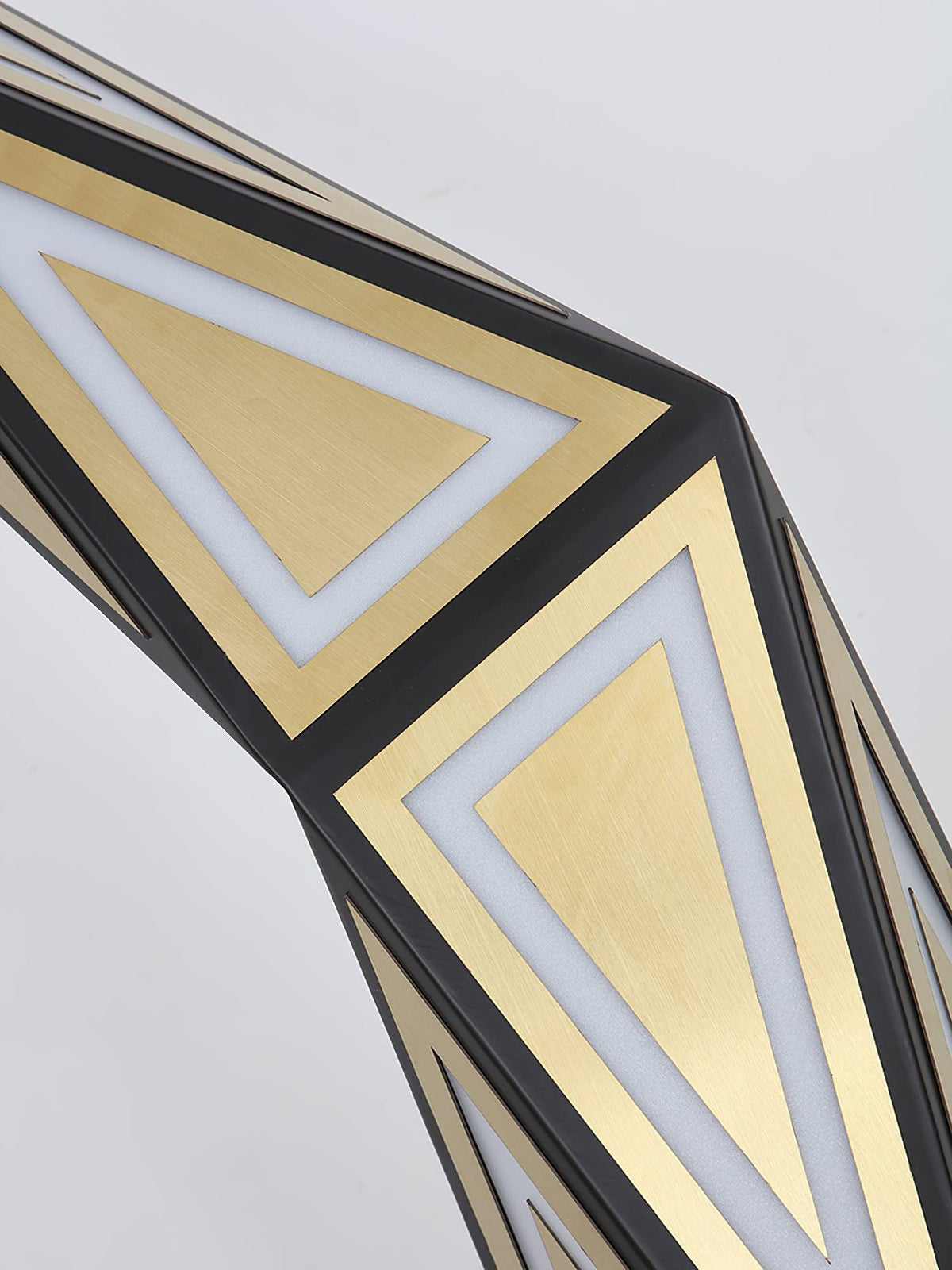 Tri23F Floor Lamp