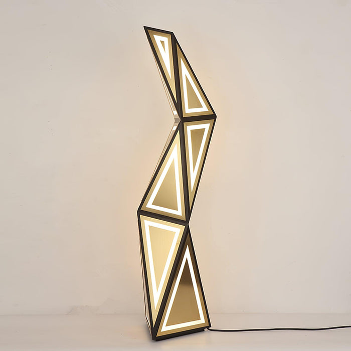 Tri23F Floor Lamp