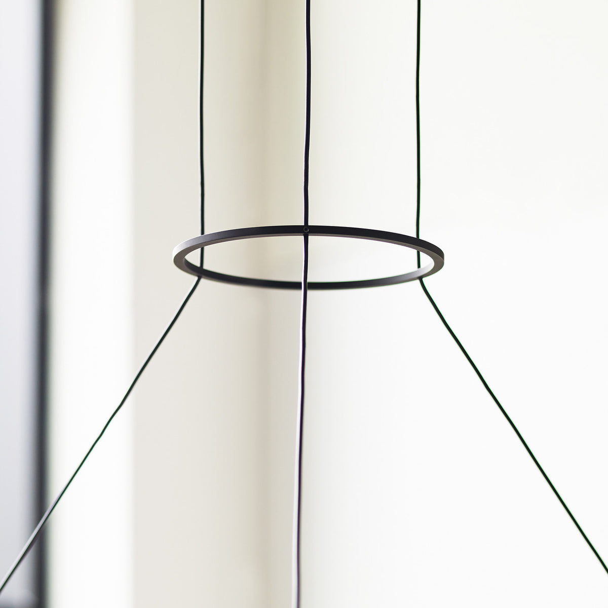 Jeffery XL Ring Chandelier