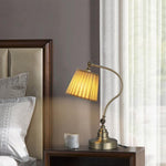 Industrial Empire-Style Metal Desk Lamp with Curved Arm and Adjustable Lighting