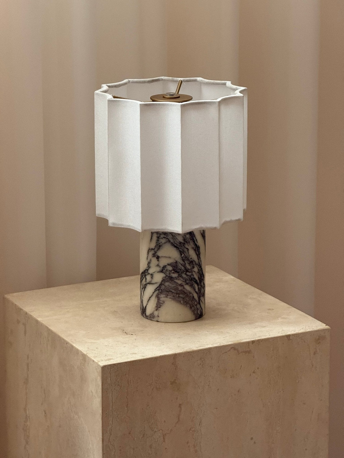 Orbis Veil Table Lamp