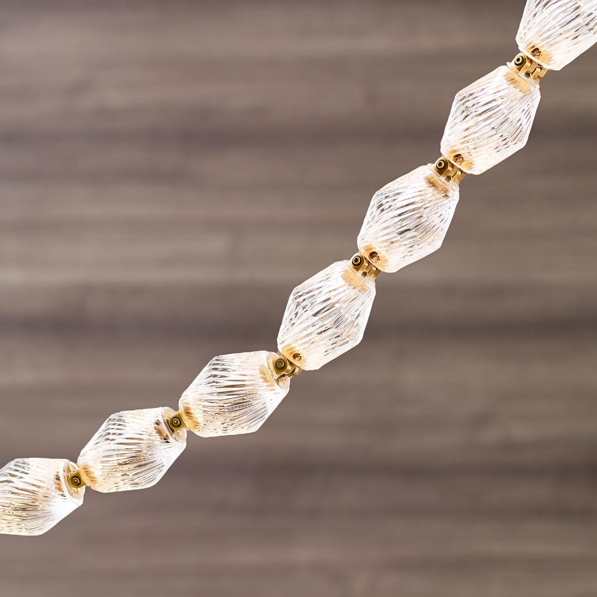 Collier Chandelier, LED, Natural Brass, 140.5"H (700CLR132NB-LED930R 70PGHHT)