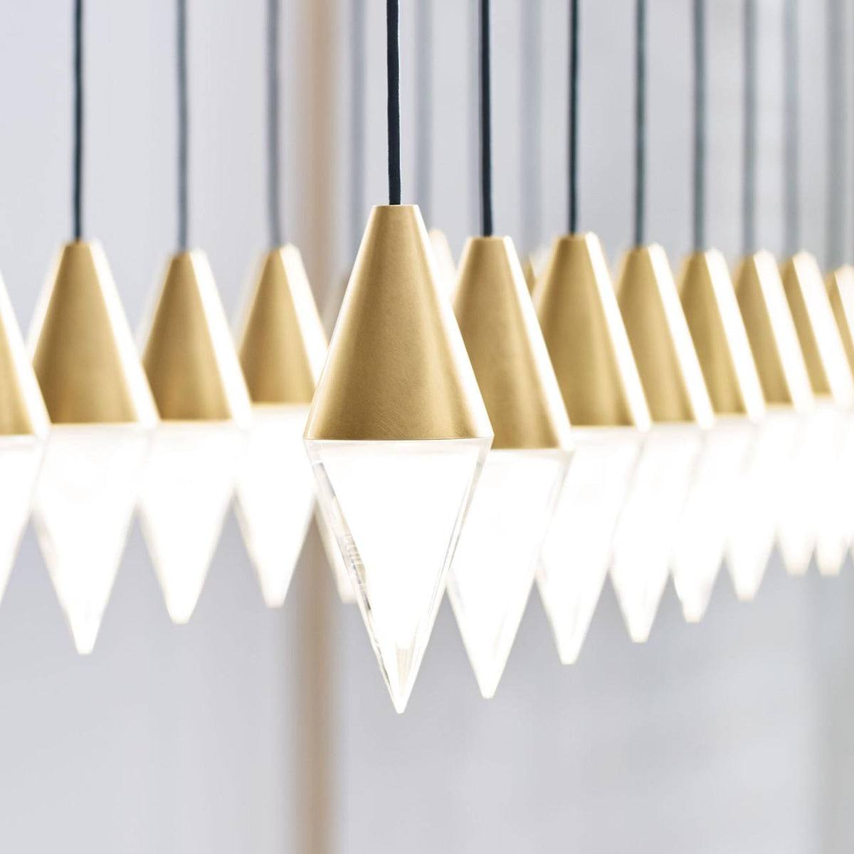 Turret Light Chandelier, 18-Light, LED, Natural Brass, 44.5"L (700TRSPTRT18TNB-LED930120 70PGDLJ)