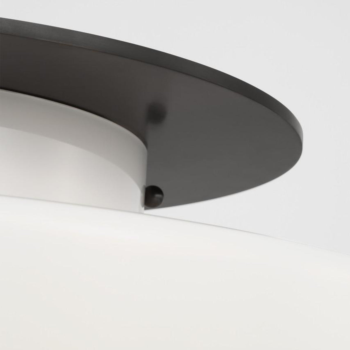 Elias 20" Floating Pendant